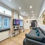 Apartmán Urban Flat 74 - Disneyland In