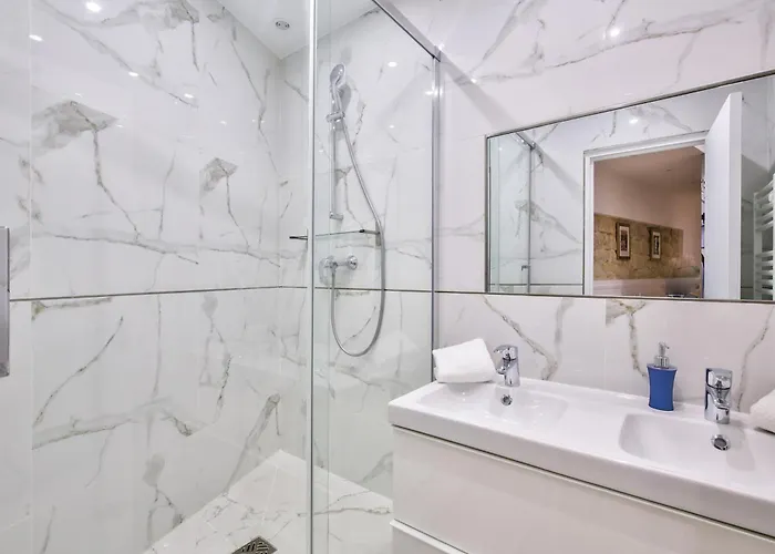 Urban Flat 74 - Disneyland In Paris